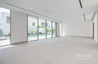 Villa - 5 Bedrooms - 6 Bathrooms for rent in Sunrise Living at Jumeirah Park - District 9 - Jumeirah Park - Dubai Villa - 5 Bedrooms - 6 Bathrooms for rent in Sunrise Living at Jumeirah Park - District 9 - Jumeirah Park - Dubai