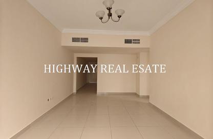 Apartment - 1 - 2 for rent in Muwaileh 29 Building - Muwaileh - Sharjah