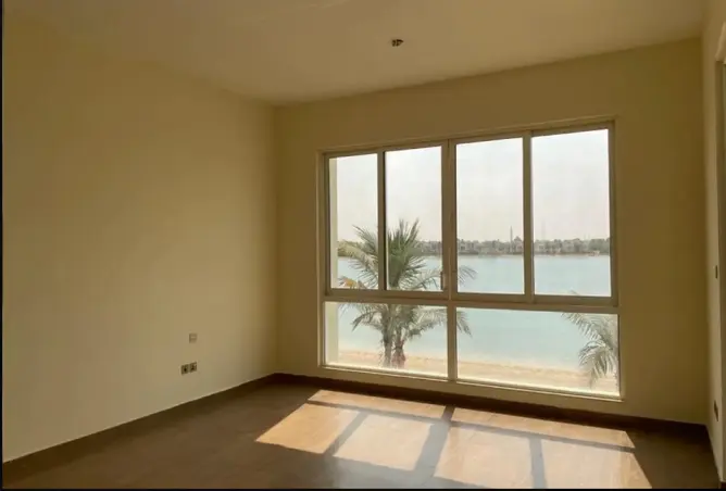 156019353 - Property Image 2