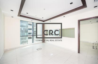 Office Space - Studio - 7+ Bathrooms for rent in The Regal Tower - Business Bay - Dubai