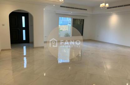 Villa - 4 - 6 for rent in Jumeirah Village Circle - Dubai