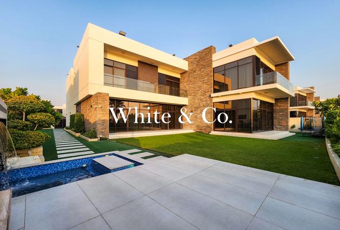 VD2 | Prime Location | Lake View | Vastu