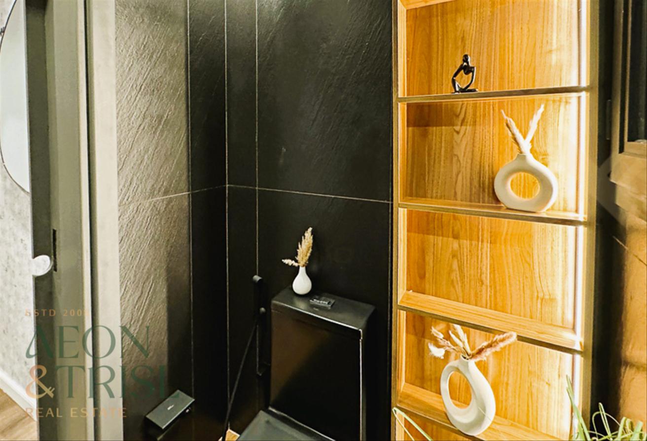 SPACIOUS | PRIME LOCATION | MODERN photo 14
