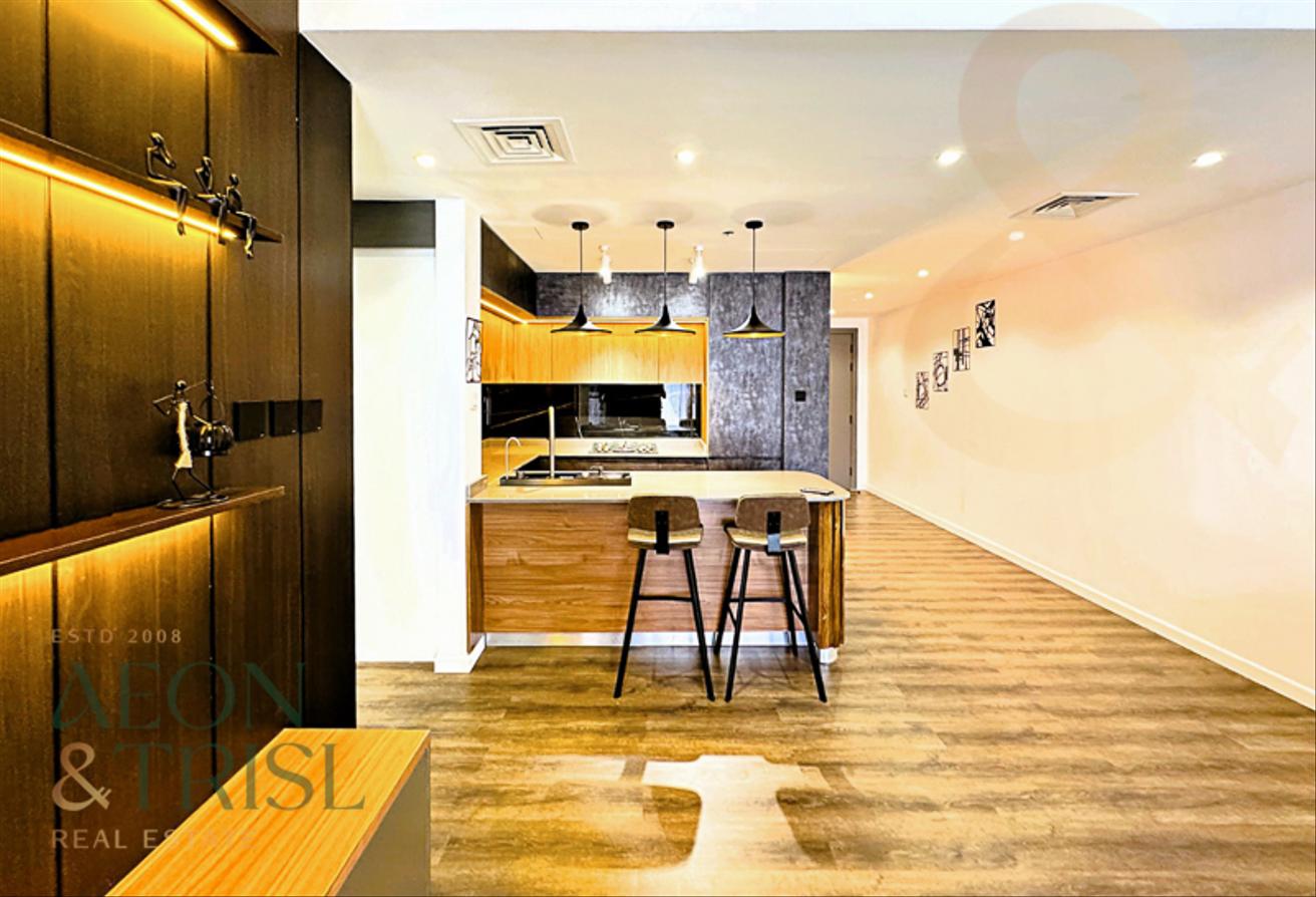 SPACIOUS | PRIME LOCATION | MODERN photo 12
