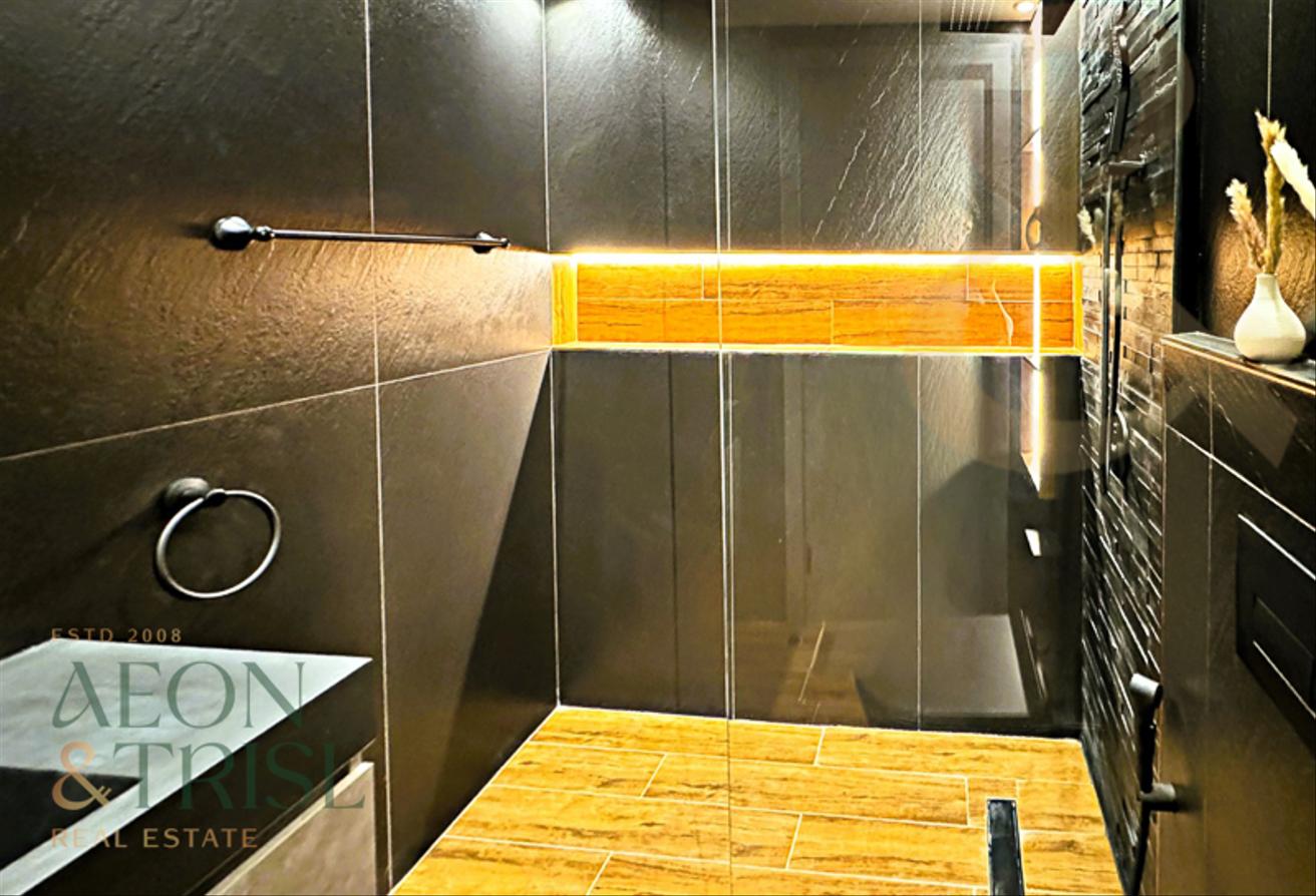 SPACIOUS | PRIME LOCATION | MODERN photo 16