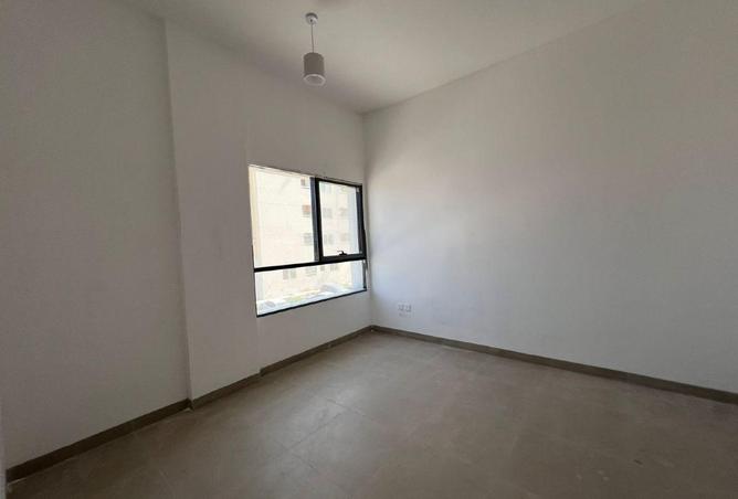 77362112 - Property Image 3