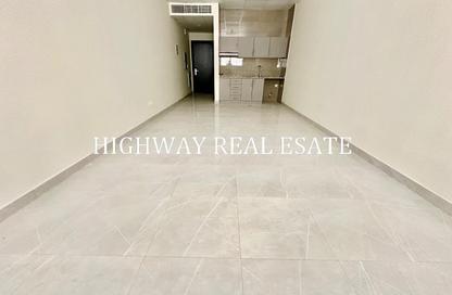 Apartment - Studio - 1 Bathroom for rent in Muwaileh 29 Building - Muwaileh - Sharjah Apartment - Studio - 1 Bathroom for rent in Muwaileh 29 Building - Muwaileh - Sharjah