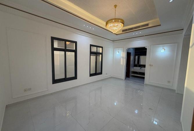 113730405 - Property Image 2
