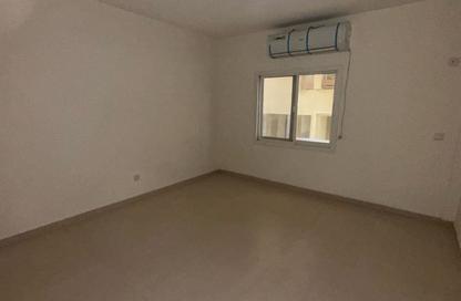 Apartment - 2 - 2 for rent in Al Majaz Pearl - Al Majaz 2 - Al Majaz - Sharjah