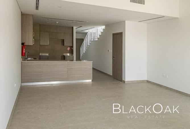 114163976 - Property Main Image