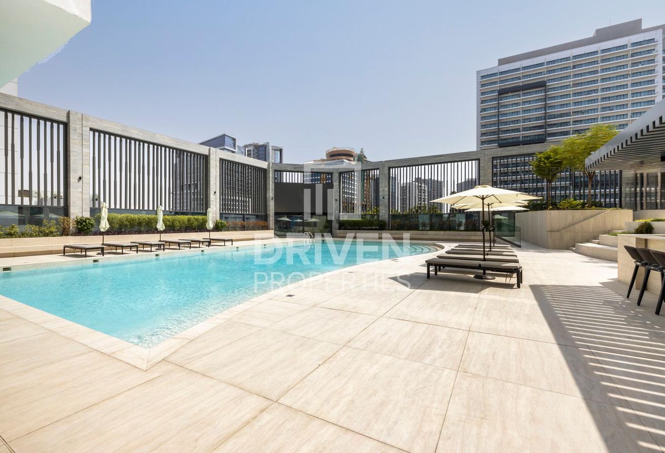 Exclusive High Floor Apt | Burj Khalifa Views photo 17