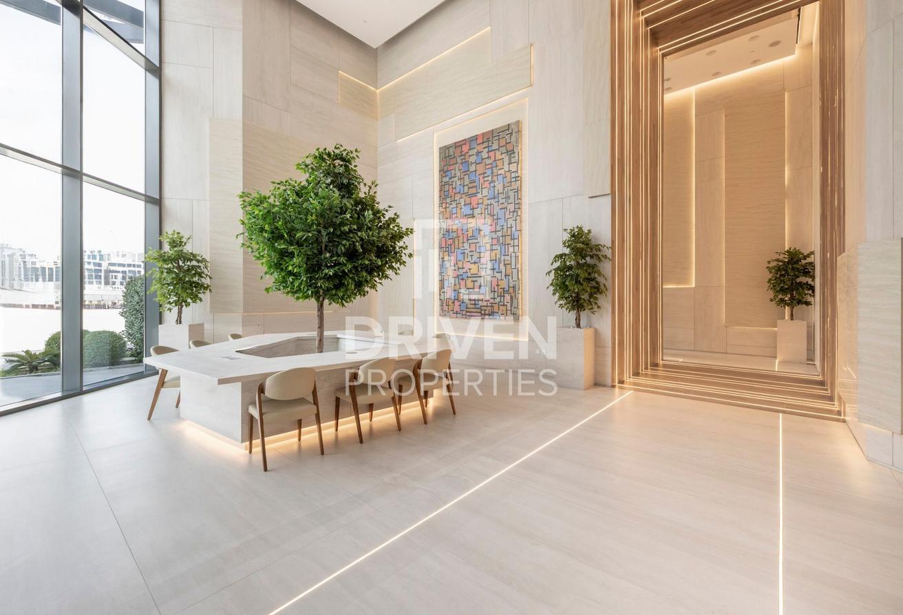 Exclusive High Floor Apt | Burj Khalifa Views photo 8