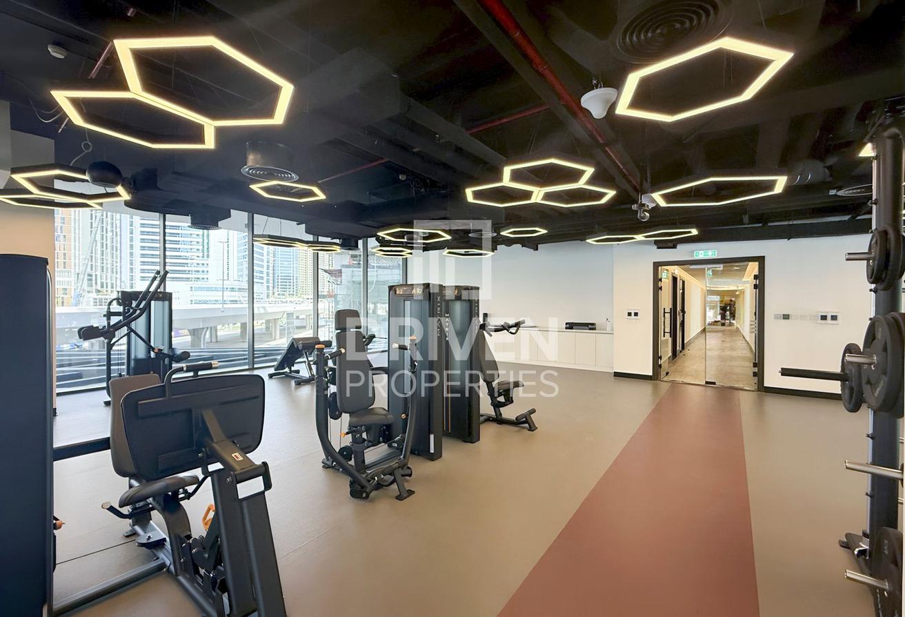 Exclusive High Floor Apt | Burj Khalifa Views photo 13