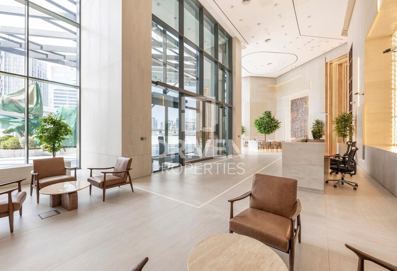 Exclusive High Floor Apt | Burj Khalifa Views photo 9