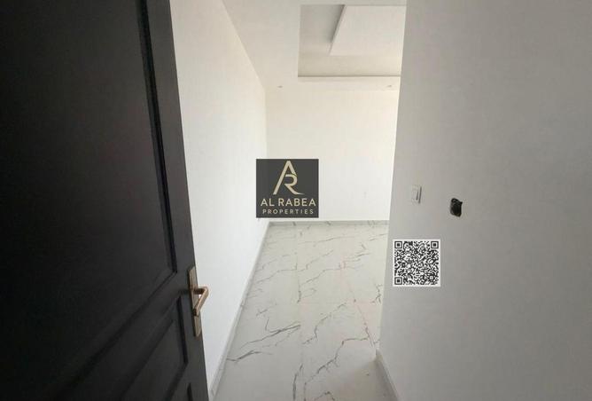105129021 - Property Image 3