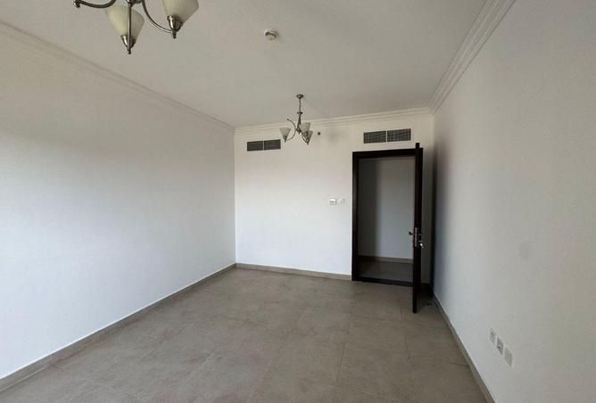 74236665 - Property Image 3