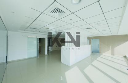 Office Space - Studio - 1 Bathroom for rent in The Burlington - Business Bay - Dubai