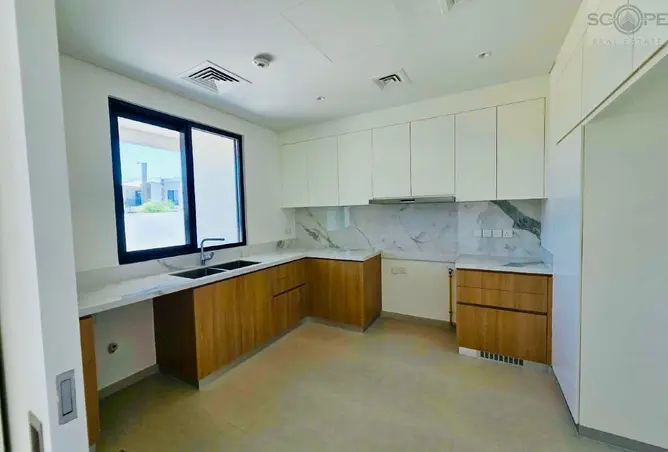 153740397 - Property Image 2