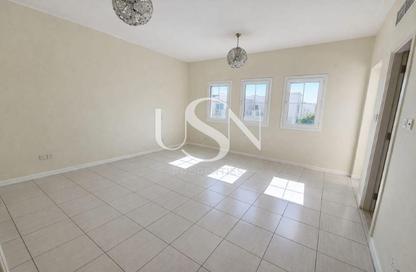 Villa - 3 Bedrooms - 3 Bathrooms for rent in Springs 15 - The Springs - Dubai