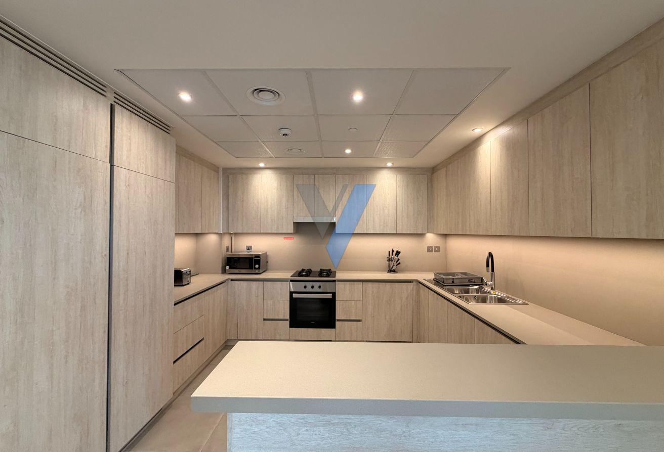 Fully Furnished | Large Layout | Ready To Move photo 8
