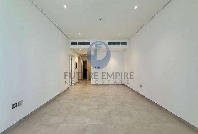 74238604 - Property Image 3