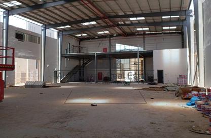 Warehouse - Studio - 2 Bathrooms for rent in Umm Dir - Umm Al Quwain
