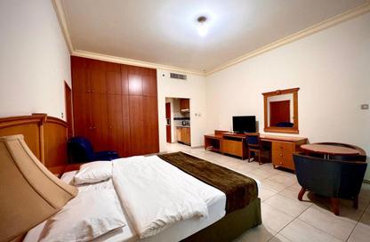 Apartment - Studio - 1 Bathroom for rent in Khalidiya Street - Al Khalidiya - Abu Dhabi