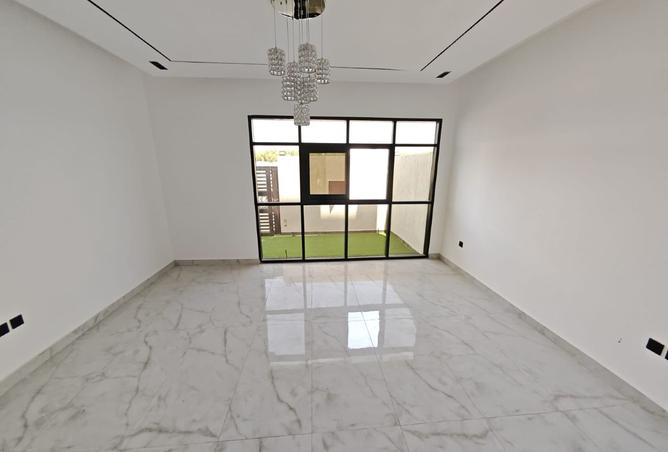 131100943 - Property Image 3