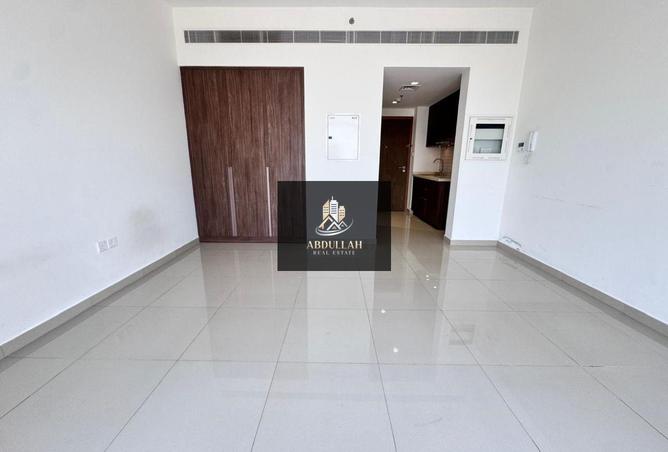 96956532 - Property Main Image