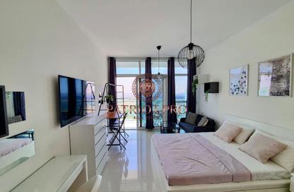 Apartment - Studio - 1 for rent in Carson A - Carson - Damac Hills - Dubai