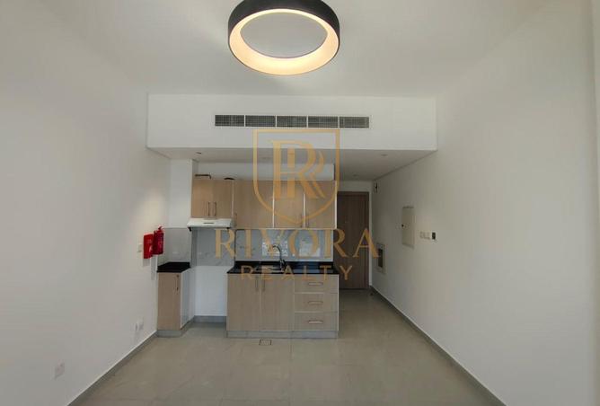 STUDIO I CLOSE TO METRO I PRIME LOCATION