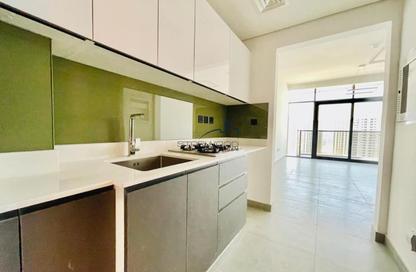 شقة - 1 حمام للايجار في في2 - مدينة دبي الرياضية - دبي شقة - 1 حمام للايجار في في2 - مدينة دبي الرياضية - دبي