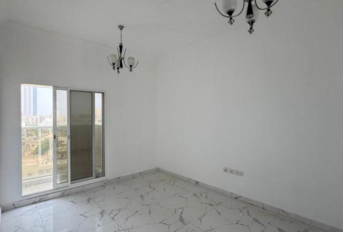 107751500 - Property Image 2