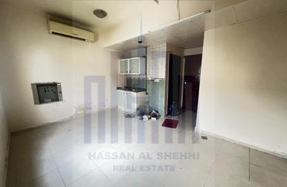 Apartment - Studio - 1 Bathroom for rent in Fire Station Road - Muwaileh - Sharjah Apartment - Studio - 1 Bathroom for rent in Fire Station Road - Muwaileh - Sharjah