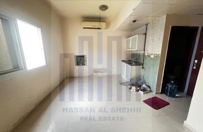 Apartment - Studio - 1 Bathroom for rent in Fire Station Road - Muwaileh - Sharjah Apartment - Studio - 1 Bathroom for rent in Fire Station Road - Muwaileh - Sharjah