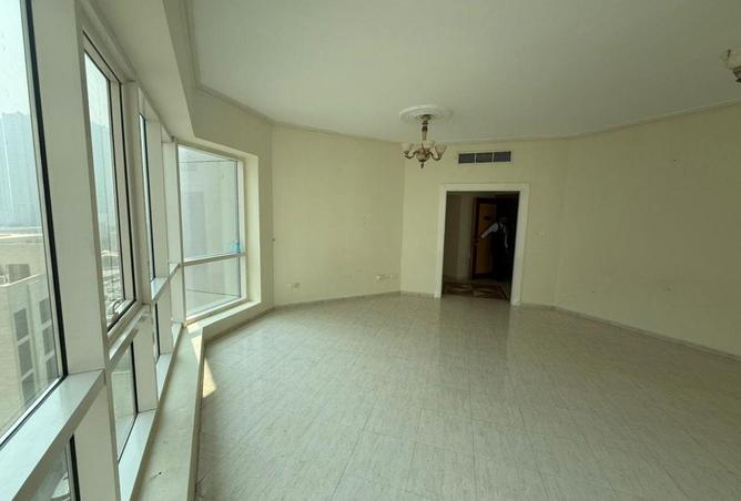 67819742 - Property Image 3