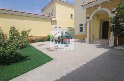 Villa - 3 Bedrooms - 4 Bathrooms for rent in District 7 - Jumeirah Park - Dubai