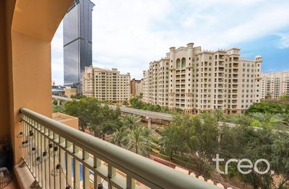 Apartment - 2 Bedrooms - 3 Bathrooms for sale in Golden Mile 9 - Golden Mile - Palm Jumeirah - Dubai
