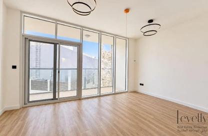 Townhouse - 2 - 2 for rent in Rukan 3 - Rukan - Dubai Townhouse - 2 - 2 for rent in Rukan 3 - Rukan - Dubai