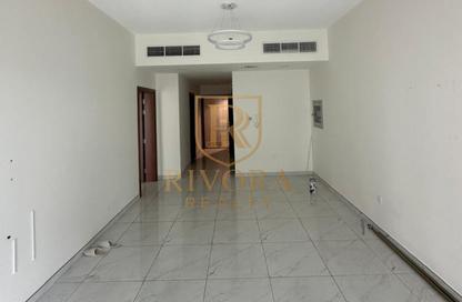 Apartment - 1 Bedroom - 2 Bathrooms for rent in Titanium Tower - Al Karama - Dubai