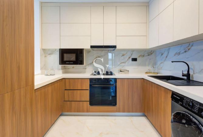 16280000 - Property Image 3