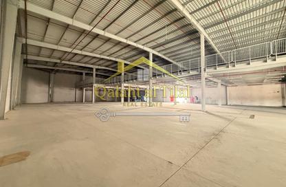 Show Room - Studio - 2 Bathrooms for rent in Al Sajaa Industrial - Al Sajaa - Sharjah
