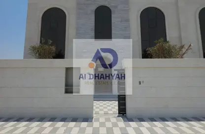 فيلا - 5 غرف نوم - 5 حمامات للبيع في كشيشة 3 - الرحمانية - الشارقة