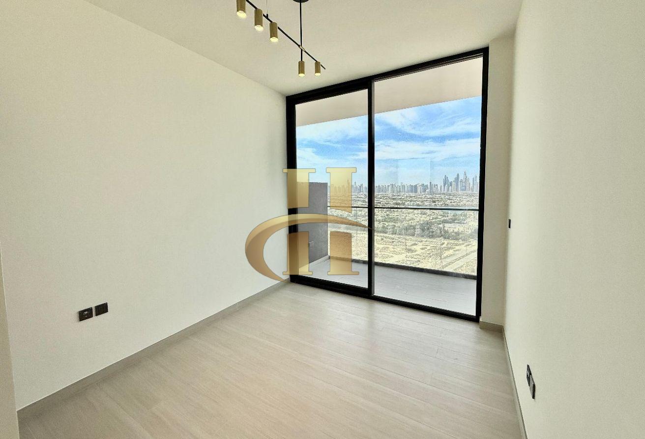 Hot Offer | Ready To Move | High Floor photo 11