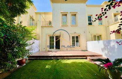 Villa - 2 Bedrooms - 3 Bathrooms for rent in Springs 3 - The Springs - Dubai