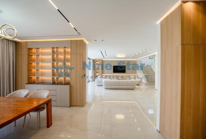98693485 - Property Image 3