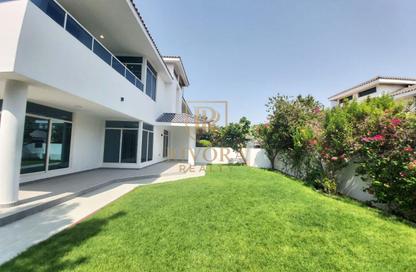 Villa - 5 - 6 for rent in Umm Suqeim 1 - Umm Suqeim - Dubai