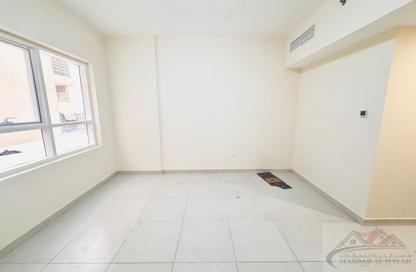 Apartment - 1 Bedroom - 2 Bathrooms for rent in Muweileh Community - Muwaileh Commercial - Sharjah