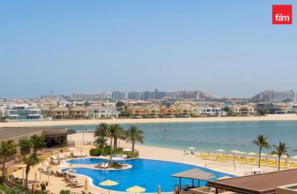 Apartment - 1 Bedroom - 2 Bathrooms for rent in Amber - Tiara Residences - Palm Jumeirah - Dubai