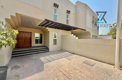 Villa - 5 Bedrooms - 6 Bathrooms for rent in Umm Suqeim 2 Villas - Umm Suqeim 2 - Umm Suqeim - Dubai